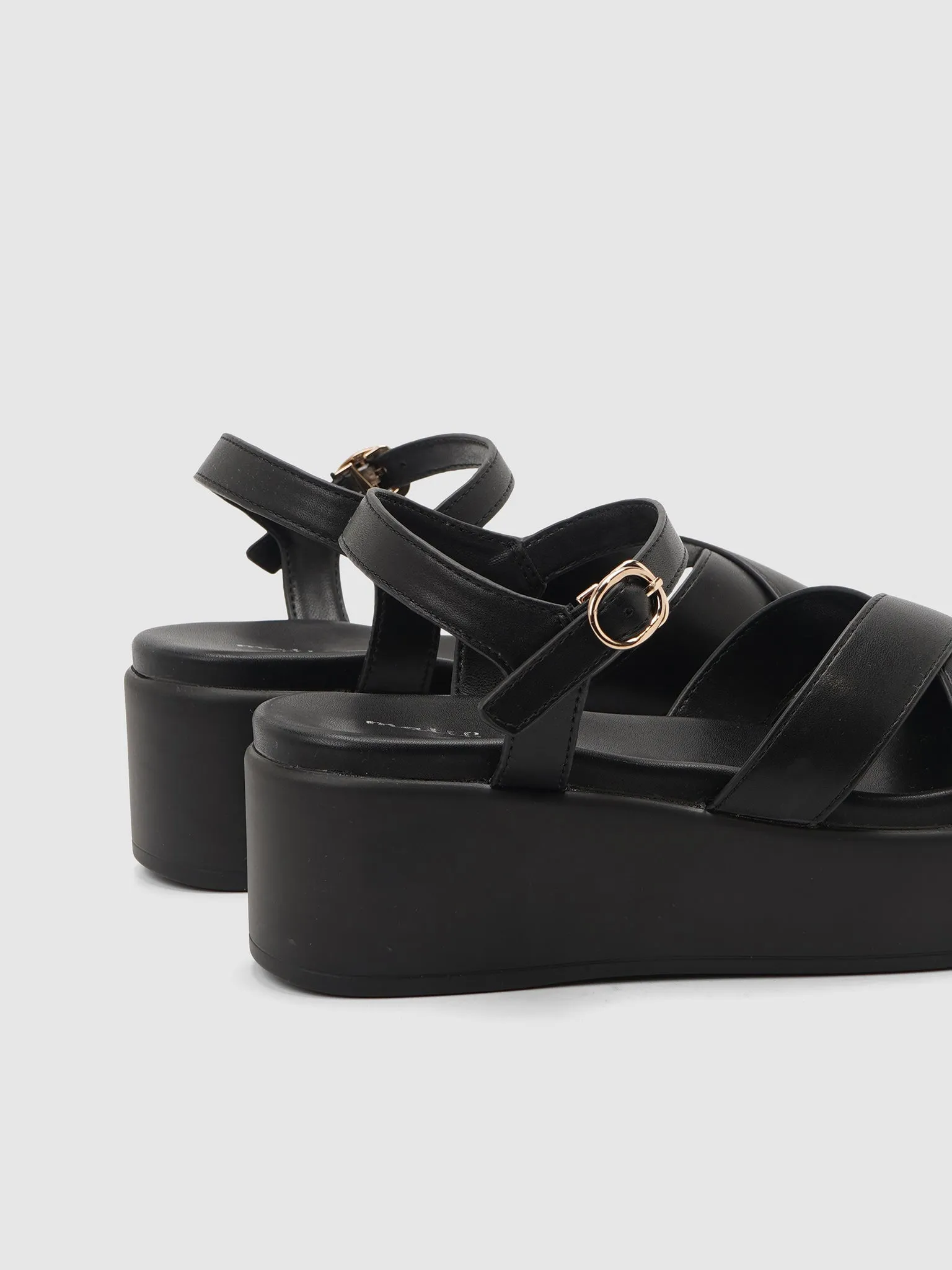 Arianda Platform Sandals