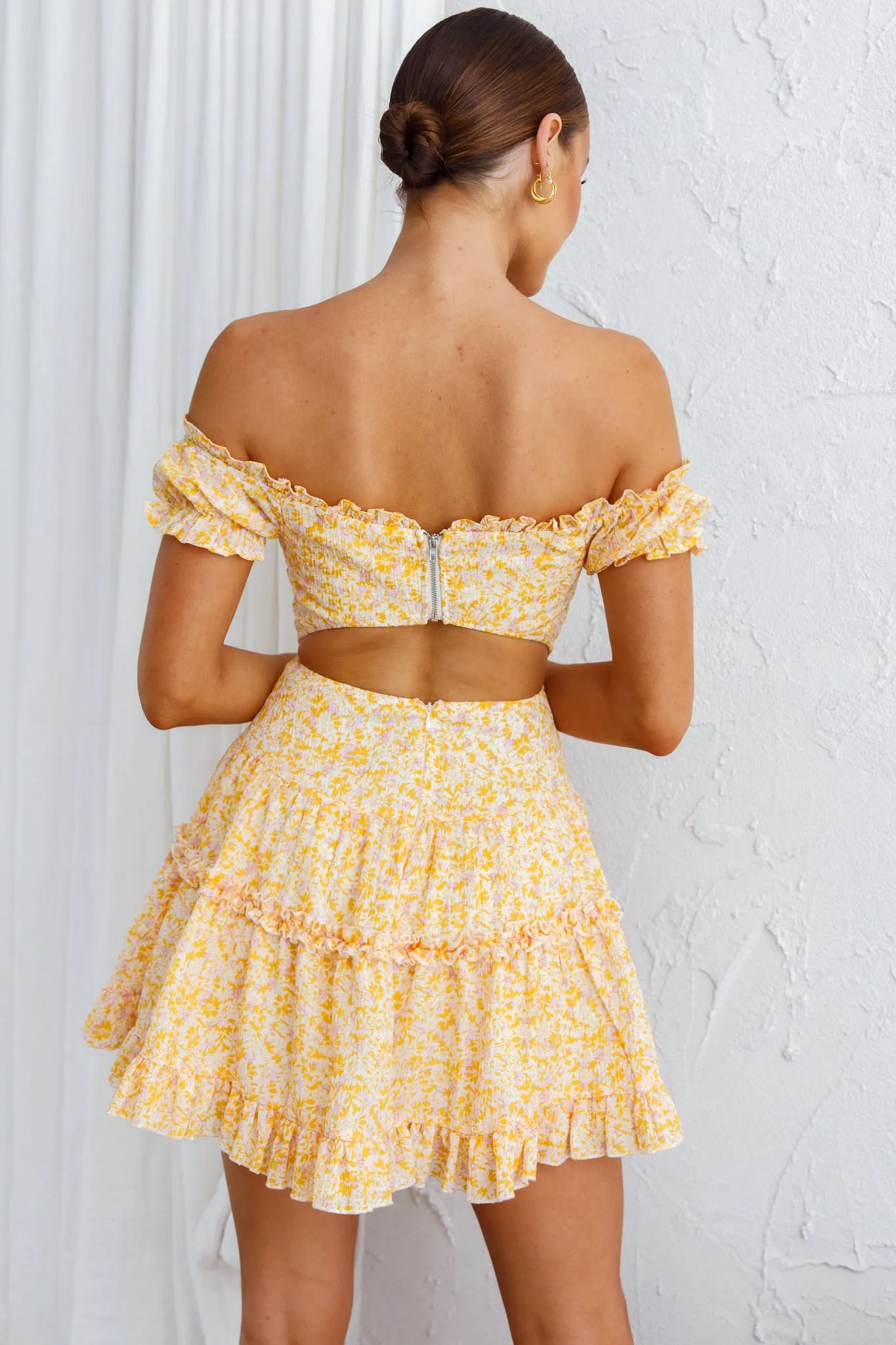 Run The World Off-Shoulder Mini Dress Floral Yellow