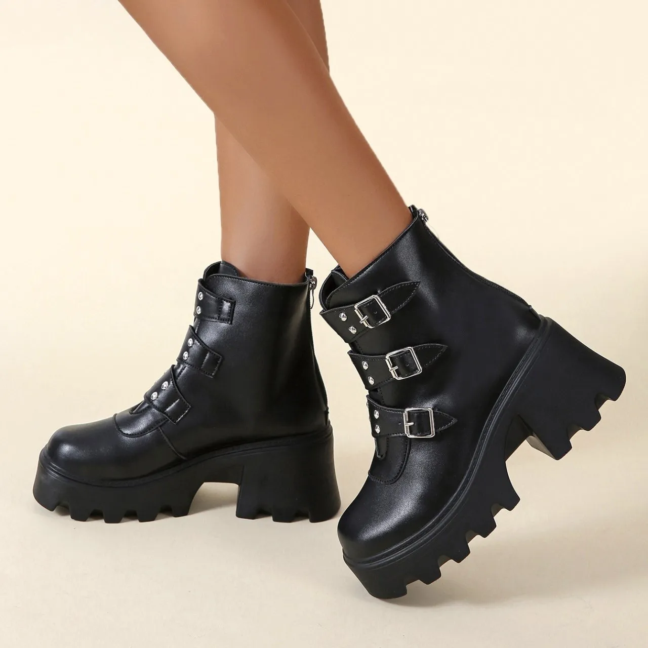 Women buckle strap back zipper chunky black platform boots