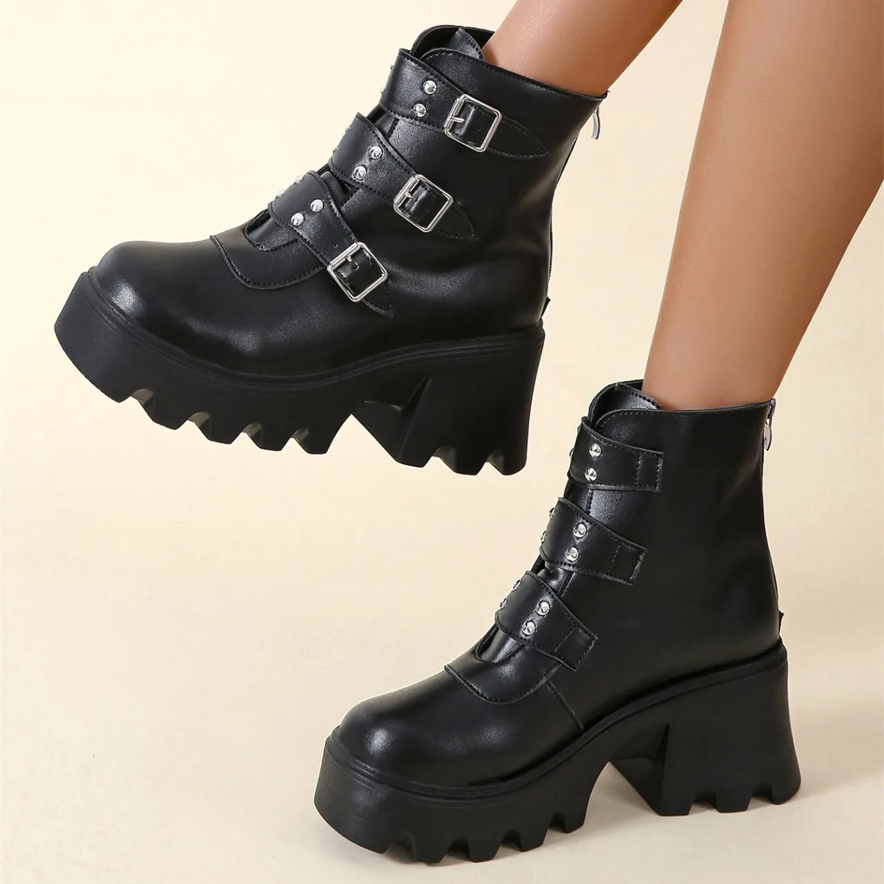 Women buckle strap back zipper chunky black platform boots