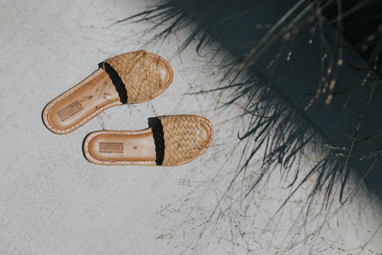 Women's Woven Sandal in Honey